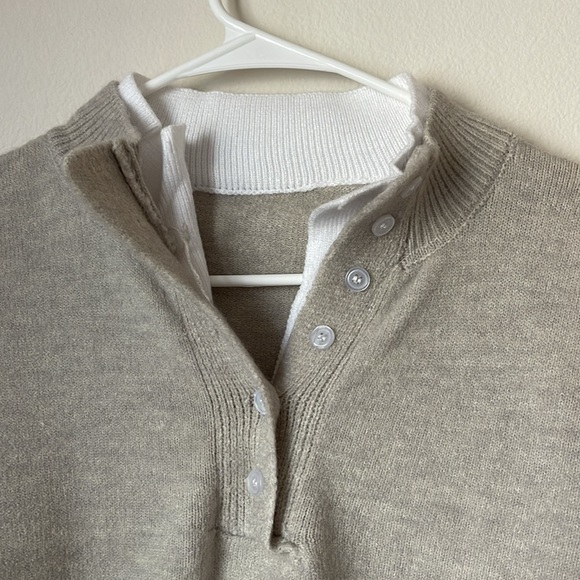 Light grey sweater - Picture 2 of 5